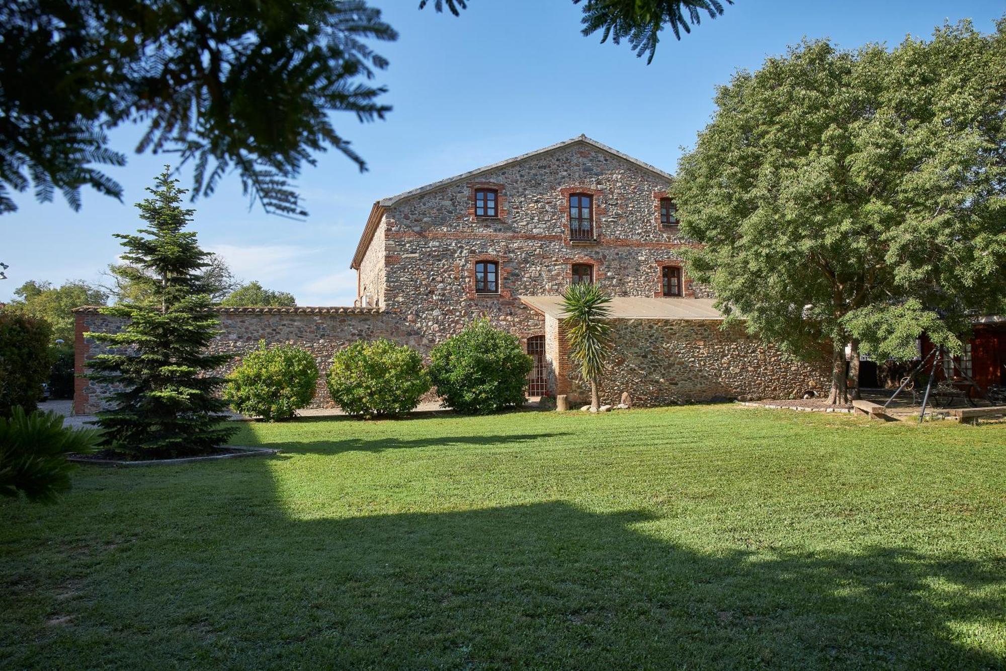 Mas Can Calet Aparthotel Les Franqueses del Vallès Zewnętrze zdjęcie