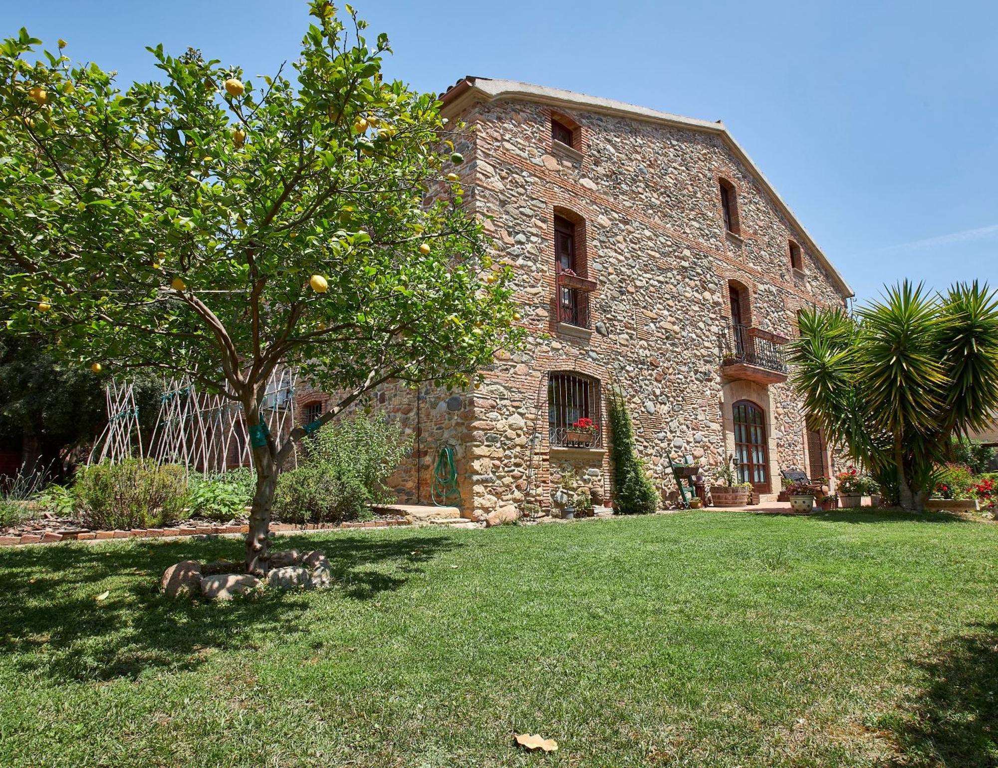 Mas Can Calet Aparthotel Les Franqueses del Vallès Zewnętrze zdjęcie