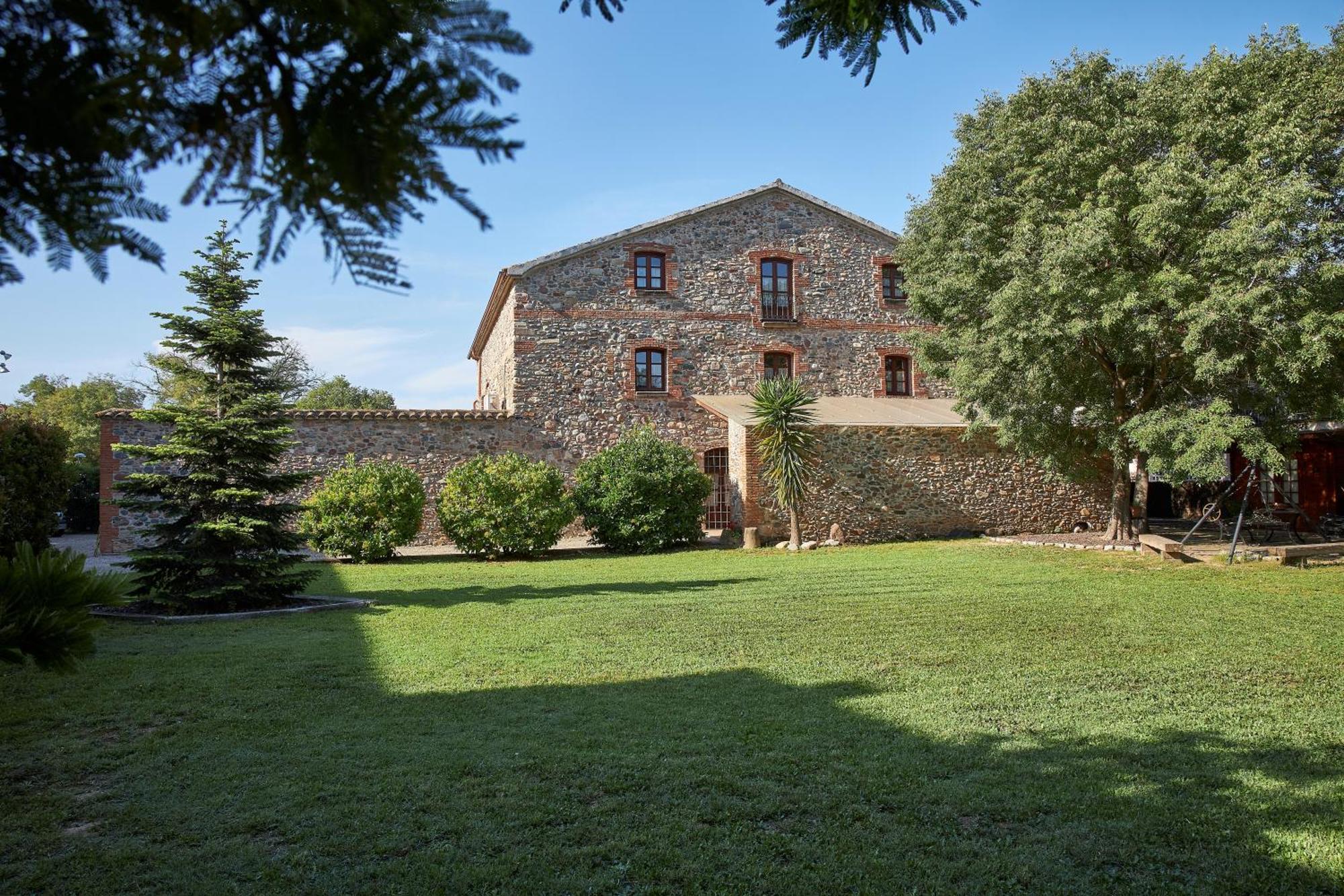 Mas Can Calet Aparthotel Les Franqueses del Vallès Zewnętrze zdjęcie
