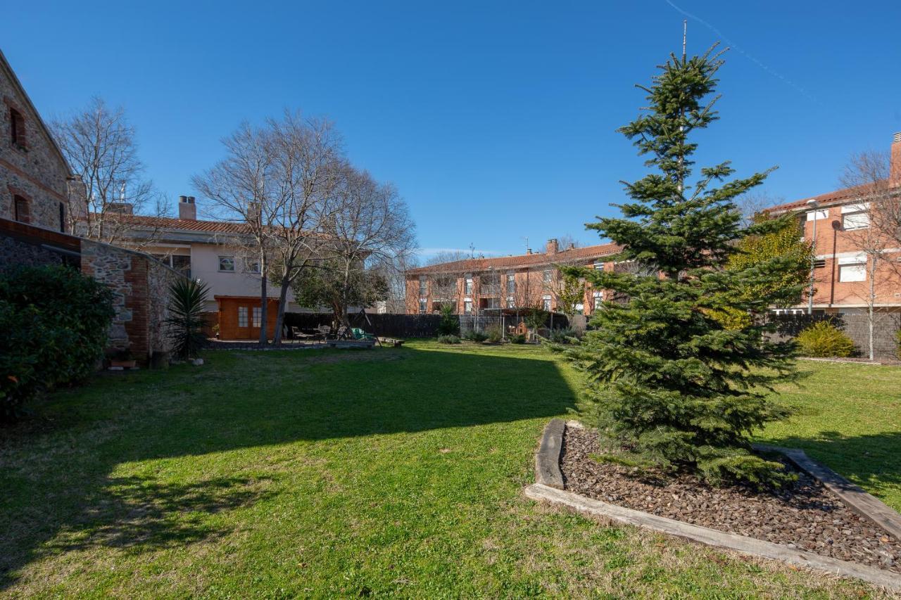 Mas Can Calet Aparthotel Les Franqueses del Vallès Zewnętrze zdjęcie